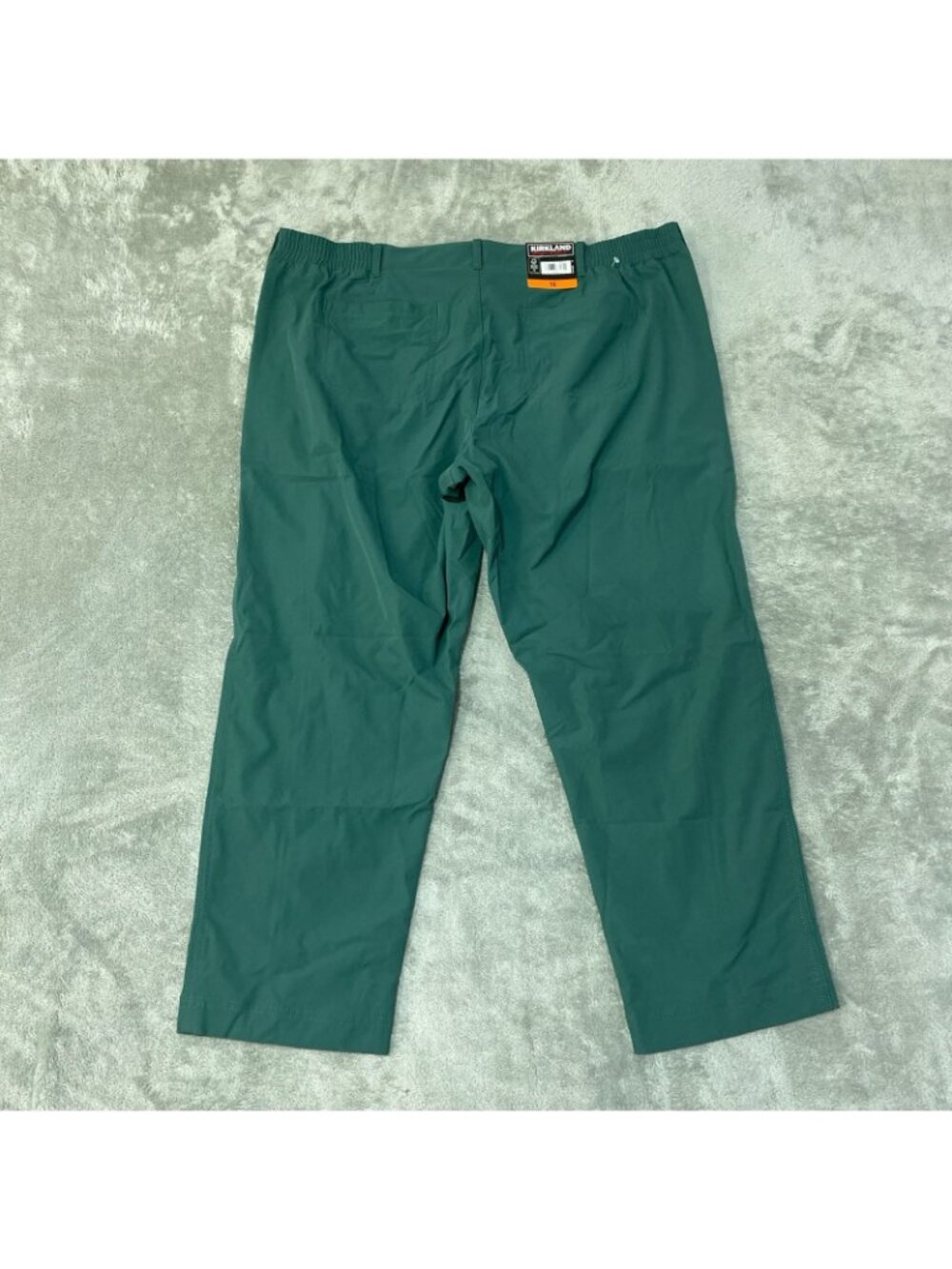 NWT Kirkland Signature Women's 16 Green Travel Pants Cargo zip M1224 - Picture 3 of 12
